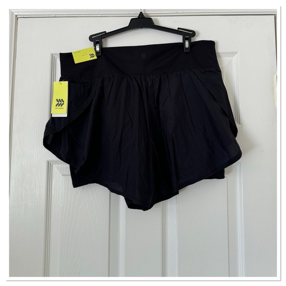 Women’s Woven High Rise 2-1 Run Shorts All In Motion - Picture 3 of 4